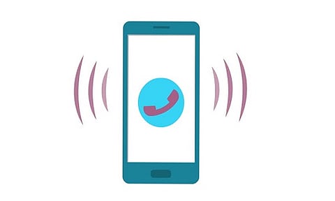 Mobile Number : मोबाईल नंबरवर कॉल करण्याच्या नियमात आजपासून हा मोठा बदल होणार