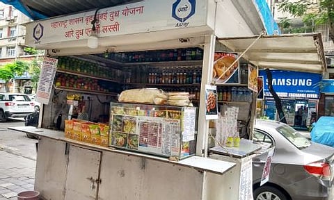 इतर वस्तू विकणारे रडारवर, ‘आरे’च्या सर्व स्टॉल्सचे होणार सर्वेक्षण