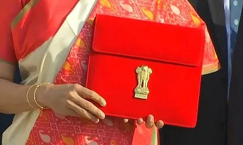 अर्थसंकल्पातील प्रकल्पांना निधी कुठून येणार आणि कुठे जाणार वाचा सविस्तर…