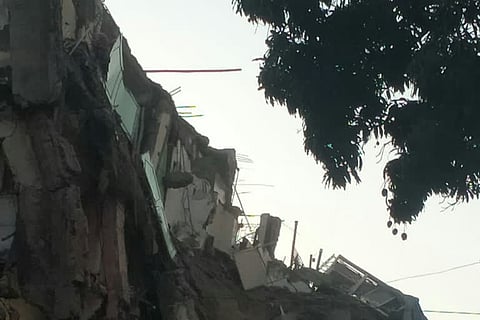 Building Collapse |दक्षिण मुंबईच्या मदनपूर भागात इमारतीचा भाग कोसळला