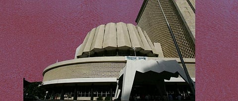 Political Crisis : उपाध्यक्षांकडून 16 जणांना नोटीस, आमदारकी धोक्यात?