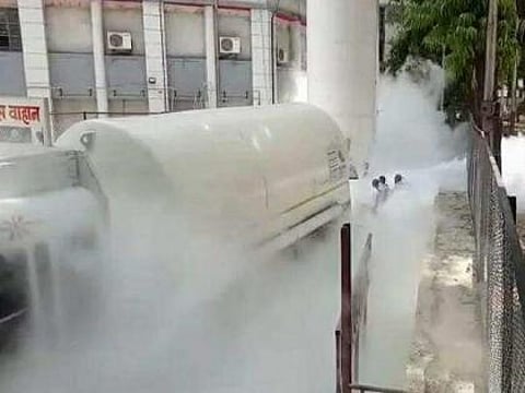 नाशिकमध्ये आणखी एक मोठं संकट; ऑक्सिजन संपण्याच्या मार्गावर