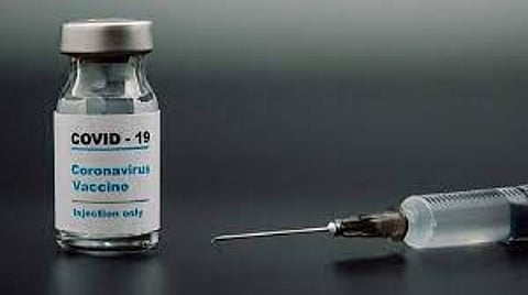 लस न घेतल्यास वेतन स्थगित!