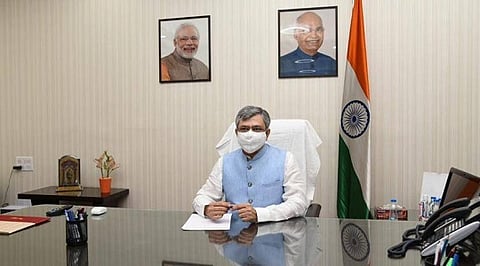 नव्या केंद्रीय आयटी मंत्र्यांनी ट्विटरला सुनावलं