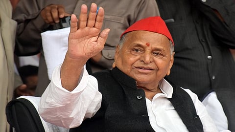 मुलायमसिंह यादव यांच्यावर आज अंत्यसंस्कार