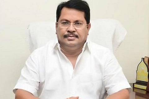 पूरग्रस्तांच्या खात्यात शुक्रवारी जमा होणार १० हजारांची मदत; विजय वडेट्टीवारांची माहिती