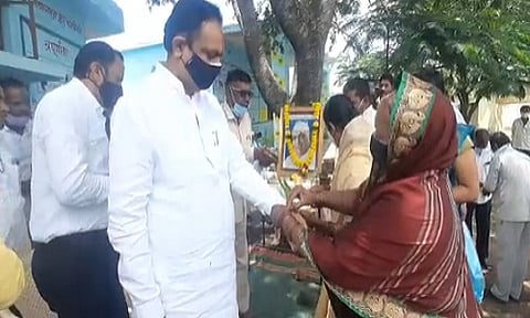 सांगली | दुष्काळी जत तालुक्यातील महिलांचे जयंत पाटलांसोबत रक्षाबंधन