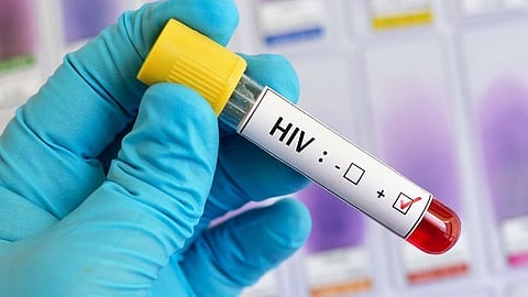 अकोल्यात आठ महिन्याच्या चिमुकलीला HIV चा संसर्ग; आरोग्य मंत्र्यांकडे न्याय मागणार