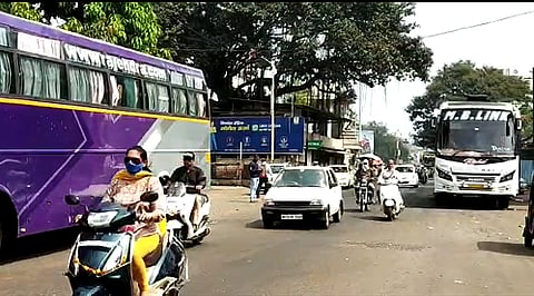 कोल्हापूरात खाजगी ट्रॅव्हल्स कडून प्रवाशांची आर्थिक लूट