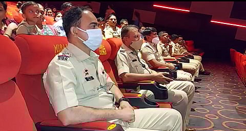 पोलिसांसाठी विशेष ‘सूर्यवंशी’ चित्रपटाचे आयोजन