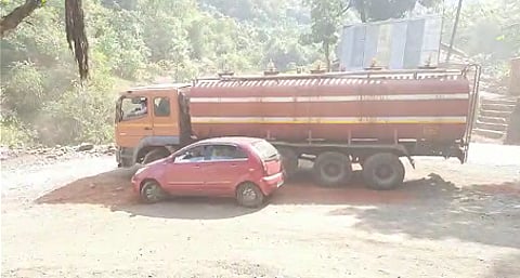 कुंभार्ली घाट बनला मृत्यूचा सापळा