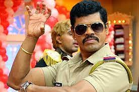 “सूर्यवंशी” मधील सिद्धार्थ जाधव मोठ्या चर्चेत