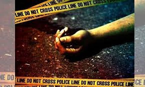 पुणे सोलापूर महामार्गावर 5 जणांना चिरडले, तिघांचा मृत्यू दोघे जखमी