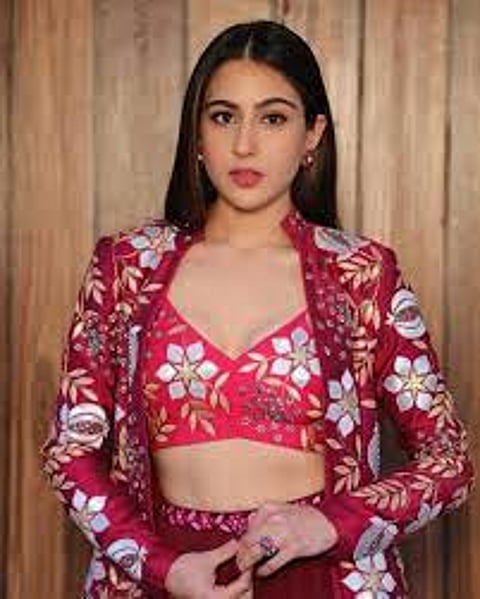 Sara Ali Khan : सिक्यूरिटी गार्डच्या कृत्यामुळं सारा अली खानला मनस्थाप