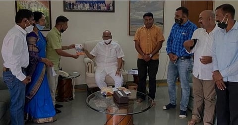 बेळगाव सीमाप्रश्नी लवकर तोडगा काढू, शरद पवार यांचे आश्वासन