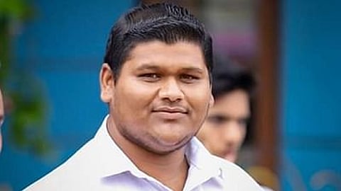 शुभम शेळकेसह तिघांवर प्रत्येकी आणखी ३ गुन्हे दाखल