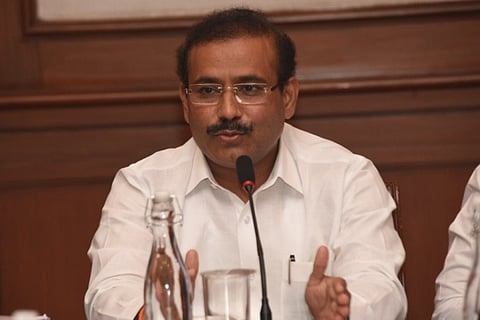 उद्यापासून आपल्या मुलांना शाळेत पाठवा – Rajesh Tope