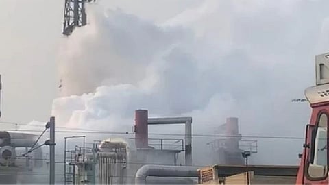 गुजरातमध्ये मोठी दुर्घटना, सूरतमध्ये गॅस गळती झाल्याने चौघांचा मृत्यू