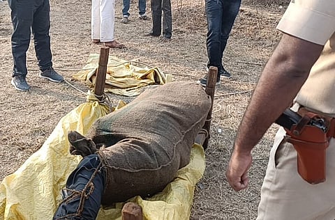 Dead found inside a well in Hingoli