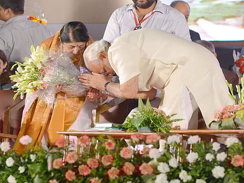 Lata Mangeshkar Passed Away | लतादीदींच्या अंत्यदर्शनासाठी पंतप्रधान नरेंद्र मोदी पोहोचले