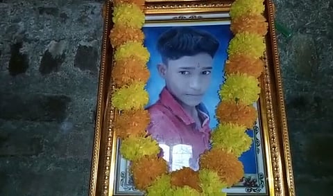 दहावीत शिकणारा घरातला कर्ता गमावला; कुकरच्या स्फोटात गेला जीव