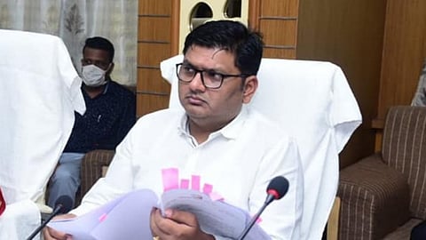 राहुरी कृषी विद्यापीठाच्या स्थापना दिनाचा कार्यक्रम; राज्यमंत्री प्राजक्त तनपुरेंना डावलले