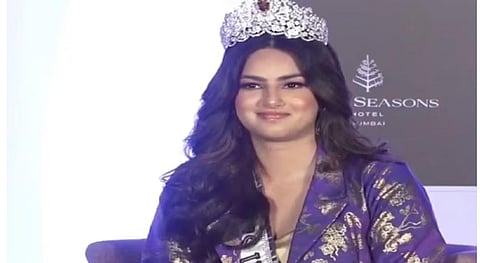 Miss Universe 2021 : मिस युनिव्हर्स हरनाज सिंधू होतेय ट्रोल