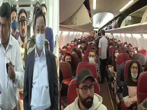 युक्रेनहून विद्यार्थ्यांच्या स्वागतासाठी केंद्रीय मंत्री नारायण राणे मुंबई विमानतळावर उपस्थित