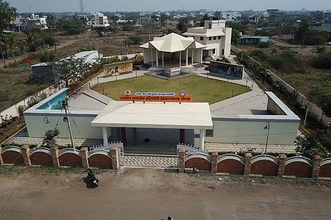 एकतर्फी कार्यक्रम; भाजपाचा पुण्यश्लोक अहिल्यादेवी होळकर यांच्या स्मारकाच्या लोकार्पण सोहळ्यास विरोध