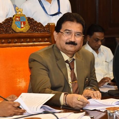 यशवंत जाधवांनी ‘मातोश्री’ला दिले ५० लाखांचे घड्याळ? गुप्त डायरीतील माहिती!