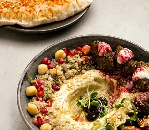 This World Food Day, eat healthy meals from these 5 restaurants in Lucknow
