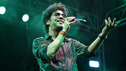 Papon Live In Lucknow At Phoenix Palassio