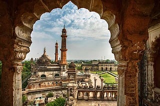 Yahan Chalein? 7 Best Entertainment Spots in Lucknow for a Fun Day