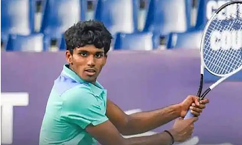 மனஸ் தாம்னே