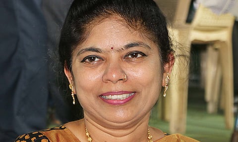 PMK| சட்டமன்ற தேர்தலில் பா.ம.க.வுக்கு எதிராக ராமதாஸ் போட்டி வேட்பாளரை நிறுத்த திட்டமா?- திலகபாமா பேட்டி