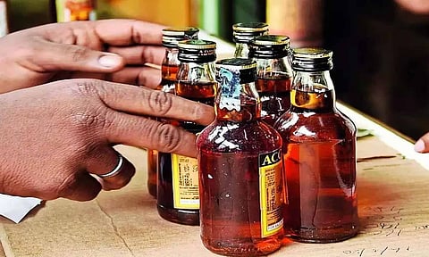 TASMAC கடைகளில் மது விற்க கட்டுப்பாடு- 6 மதுபாட்டில்தான் வாங்க முடியும்