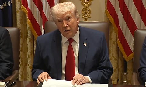 அதிபர் டிரம்ப்