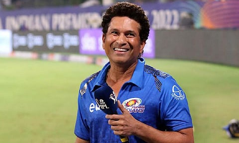 முதல் போட்டியில் மும்பை இந்தியன்ஸ் வெற்றி.. சச்சின் நெகிழ்ச்சிப் பதிவு