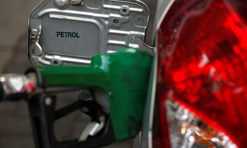 ஒரு மாதத்திற்குள் பெட்ரோல், டீசல் விலையை 2வது முறையாக உயர்த்திய ஷெல் நிறுவனம்!