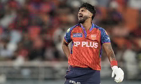 குஜராத் அணிக்கு எதிரான போட்டியில் ஷ்ரேயாஸ் ஐயருக்கு அபராதம்