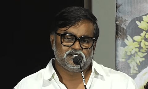 Selvaraghavan | மனிதன் தெய்வமாகலாம் படக்குழுவை பார்த்து இப்படியும் படம் எடுக்கலாம் என்று கற்றுக் கொண்டேன் - செல்வராகவன்