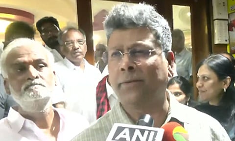 TN Assembly Election| தி.மு.க. தனிப்பெரும்பான்மையுடன் ஆட்சி அமைக்கும்- சபரீசன்