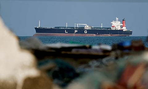 வருகிறது 'கிரீன் சான்வி': 46,650 மெட்ரிக் டன் LPG-யுடன் ஹார்முஸ் ஜலசந்தியை பாதுகாப்பாக கடந்த இந்திய கப்பல்!