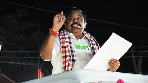 தி.மு.க. கூட்டணி கட்சி சுயமாக முடிவு எடுக்க முடியவில்லை - இ.பி.எஸ். குற்றச்சாட்டு