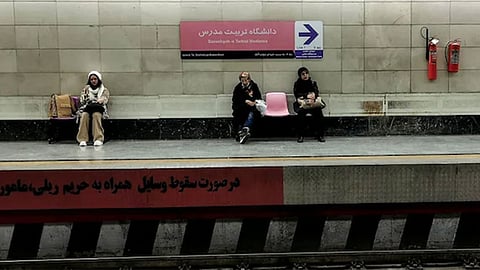 ஈரானியர்கள் ரெயிலில் பயணிக்க வேண்டாம் - இஸ்ரேல் எச்சரிக்கை