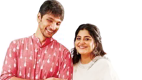 மனைவியிடம் கேட்காமல் எதையும் செய்ய மாட்டேன்- கவுதம் ராம் கார்த்திக்