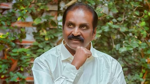 நாகரிகத்தின் பிறப்பிடமாகிய ஈரான் அநாகரிகத்தால் அழியக் கூடாது - போர் நிறுத்தத்திற்கு வைரமுத்து வரவேற்பு