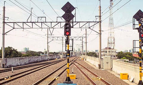 தண்டவாளங்களில் நவீன சிக்னல் சாதனங்கள் பொருத்தம்- தெற்கு ரெயில்வே தகவல்