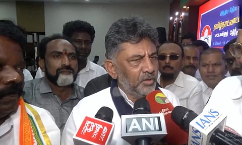 ‘விஜய் முதிர்ச்சியற்ற தலைவர்’ - டி.கே.சிவகுமார்