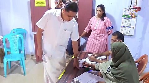 அசாம், கேரளம், புதுச்சேரியில் வாக்குப்பதிவு நிறைவு